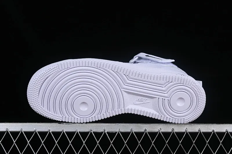 All categories Nk Air Force 1 Air Force series Nk Air Force 1 Mid Air Force mid-top Nk Air Force 1 Mid Premium All-white color Air Force One mid-top casual sneakers CU3088-606